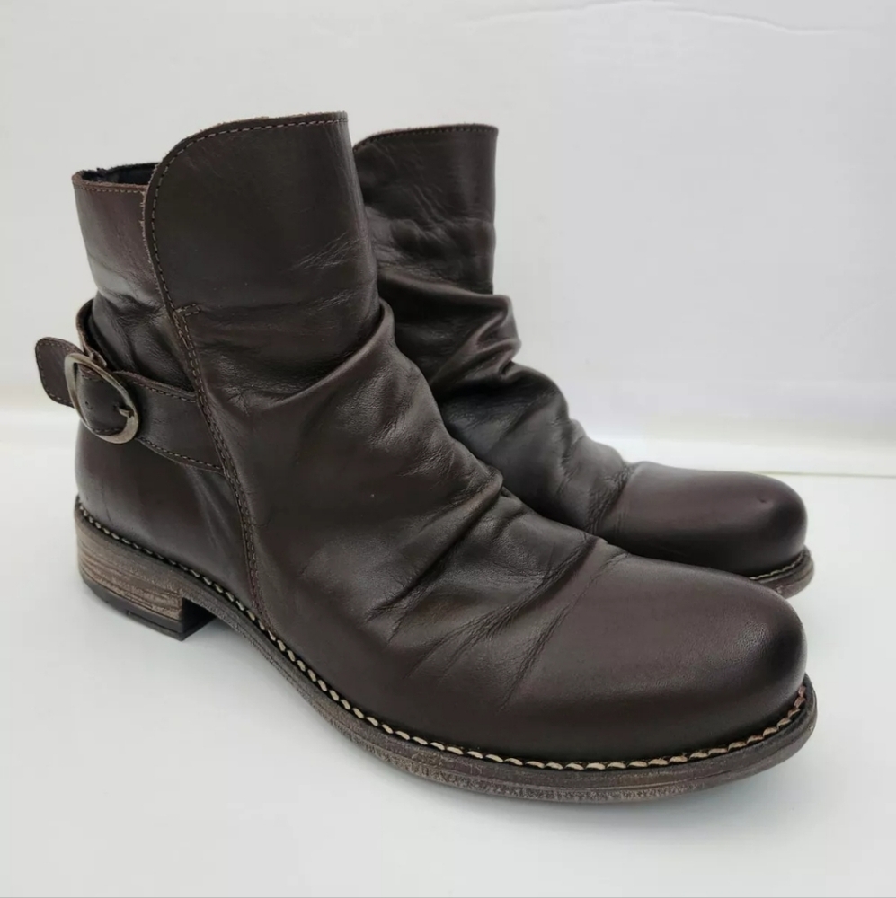 Avellini Size 38 Brown Leather Ankle Boots Women